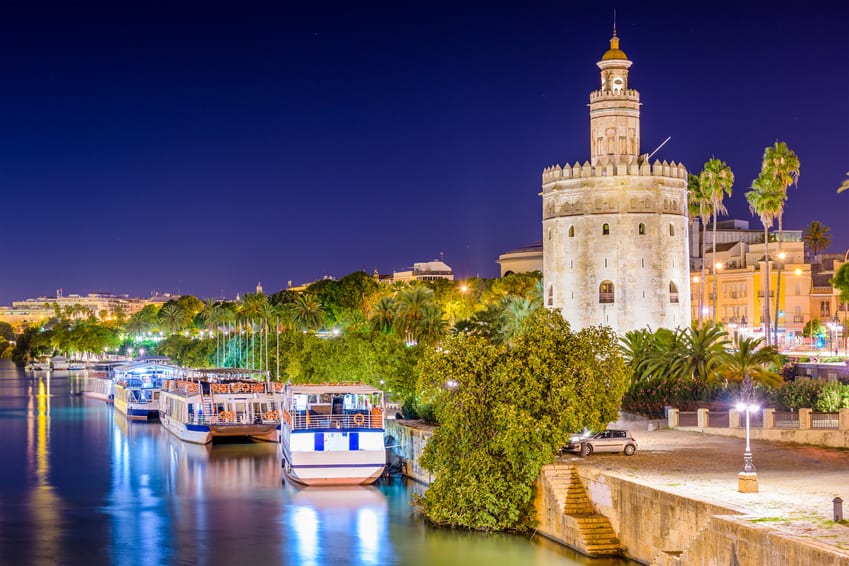 Escapadas urbanas con sabor andaluz: 4 ciudades imprescindibles 